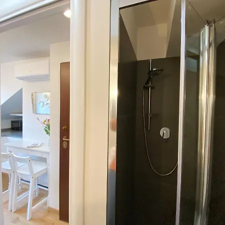Casa Ginepro Via Mazzini Turin